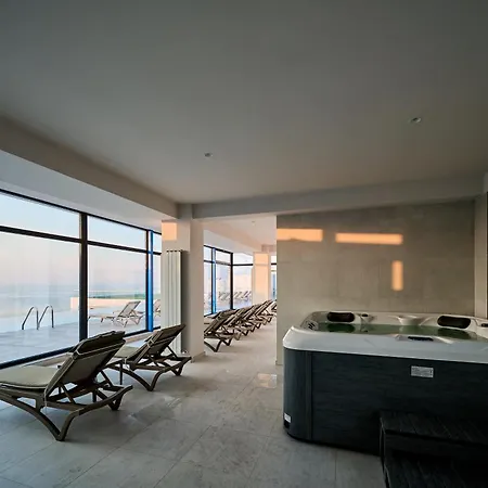 Sea Bliss In Infinity Pool & Нэводари