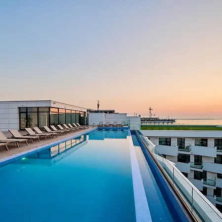 Апартаменты Sea Bliss In Infinity Pool &